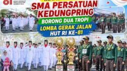 Borong Dua Trofi Sekaligus, SMA Persatuan Kedungpring Guncang Gerak Jalan HUT RI ke-81 di Lamongan